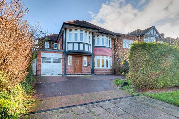 4 Bedroom Detached House For Sale In Musters Road, West Bridgford, Nottingham, NG2