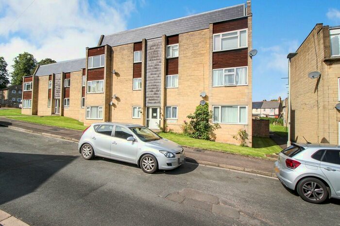2 Bedroom Apartment To Rent In Meadow Road, Cirencester, GL7