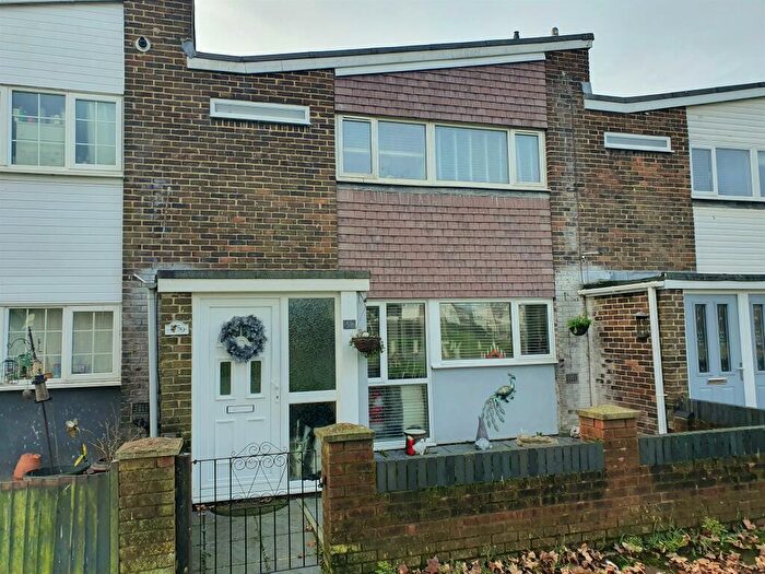 3 Bedroom Terraced House For Sale In Long Drive, Gosport, PO13