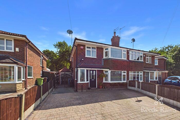 3 Bedroom Semi-Detached House For Sale In Woodville Drive, Marple, Stockport, Cheshire, SK6