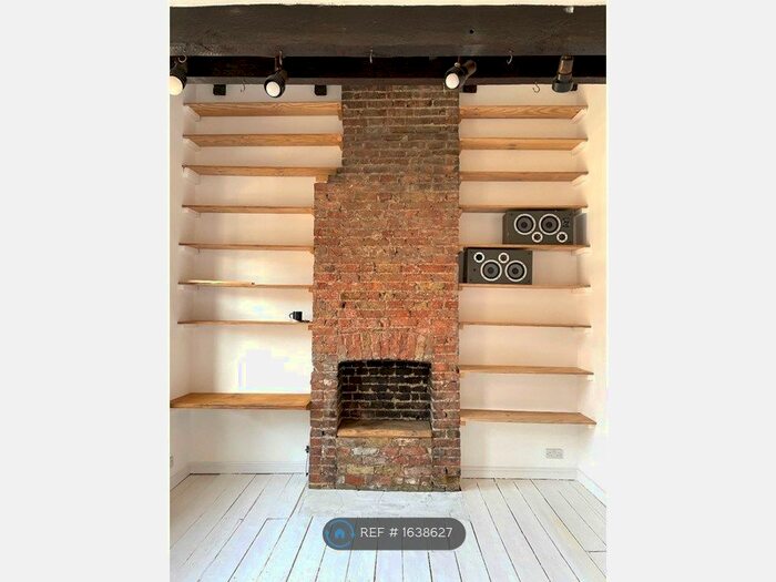 2 Bedroom Flat To Rent In Columbia Road, London, E2