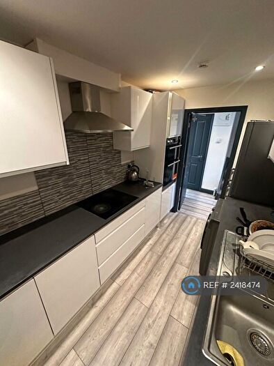 4 Bedroom Semi-Detached House To Rent In Ship Lane, Aveley, South Ockendon, RM15