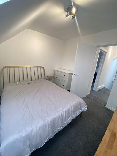 1 Bedroom Flat To Rent In Egerton Road, Manchester, M14