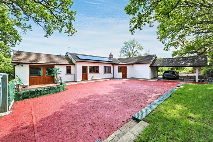 3 Bedroom Bungalow For Sale In Woodford, Llangunnor Road, Carmarthen, Dyfed, SA32