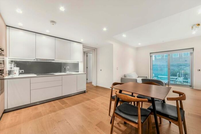 1 Bedroom Flat To Rent In Columbia Gardens, London, SW6