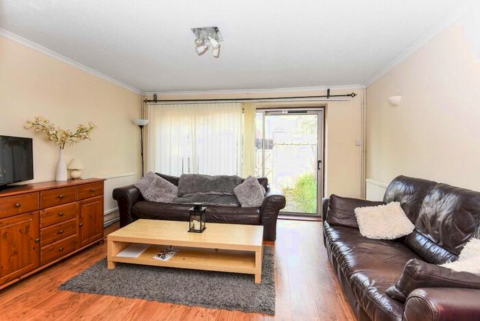 3 Bedroom Terraced House To Rent In Willow Tree Close, London, SW18