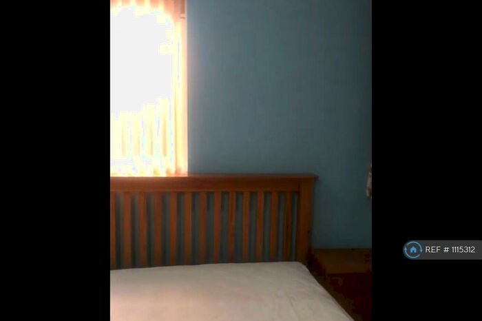 1 Bedroom Flat To Rent In Wellesley Road, Slough, SL1