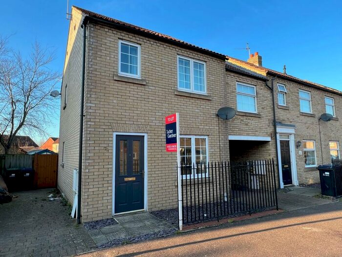 2 Bedroom Property To Rent In Columbine Road, Ely, CB6