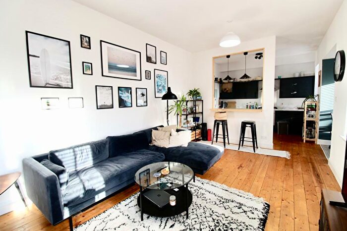 2 Bedroom Flat To Rent In Mary Elmslie Court, Top Floor, AB24