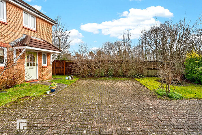 3 Bedroom End Of Terrace House For Sale In Maes Y Crofft, Morganstown, Cardiff, CF15