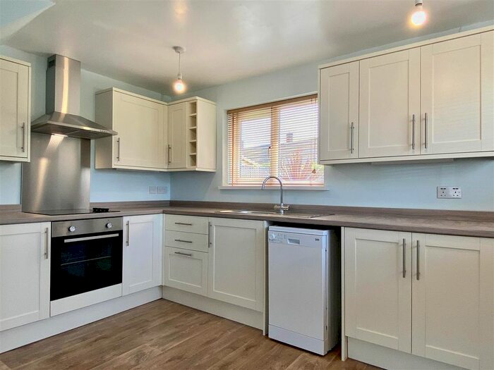 3 Bedroom Semi-Detached House To Rent In Heather Crescent, Derwen Fawr, Sketty, Swansea, SA2