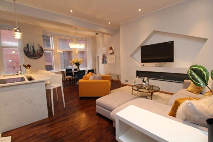 2 Bedroom Flat To Rent In York Street, Glasgow, G2