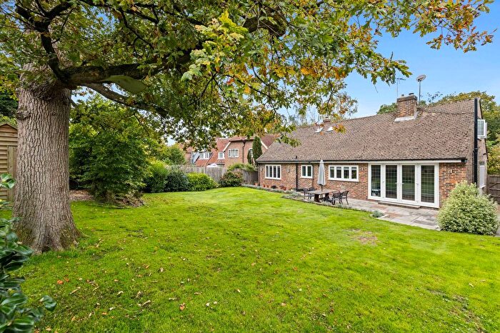 5 Bedroom Bungalow For Sale In Cat Street, Upper Hartfield, TN7