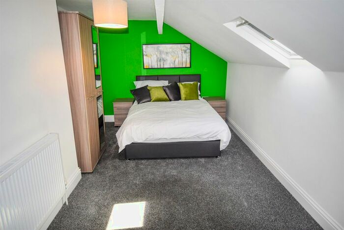 1 Bedroom Terraced House To Rent In Marlborough Road, Shipley, BD18