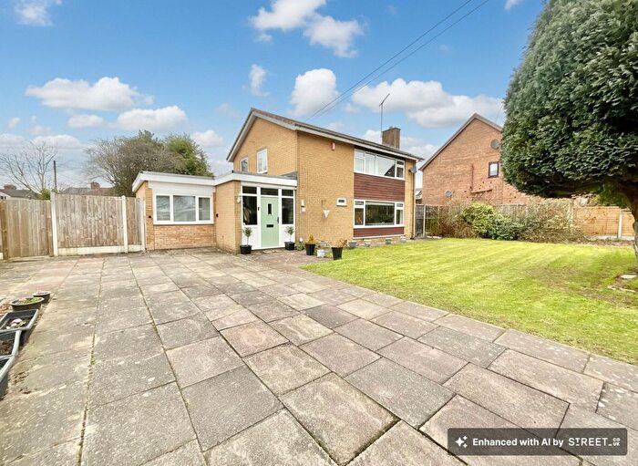 4 Bedroom Detached House For Sale In Tollgate Avenue, Baldwins Gate, ST5