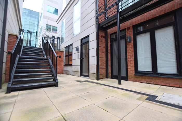 1 Bedroom Apartment To Rent In Upper Third Street, Central Milton Keynes, MK9