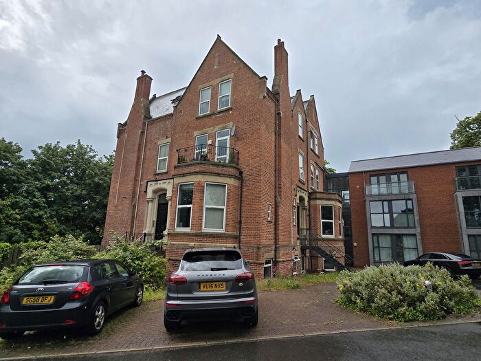 18 Bedroom Property For Sale In /A Manygates Park, Wakefield, West Yorkshire, WF1