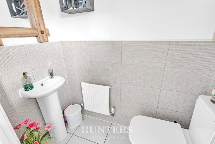 4 Bedroom Detached House For Sale In Harter Close, Middleton, M24