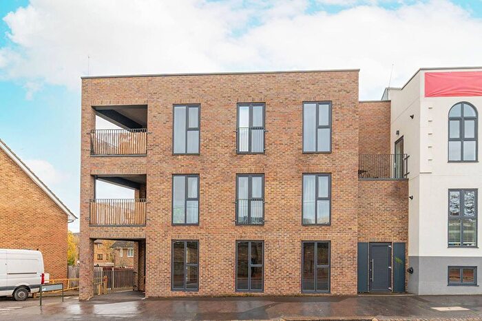 1 Bedroom Flat To Rent In Norwood, Norwood, London, SE25