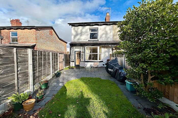 2 Bedroom End Terrace House For Sale In Lidgate Grove, Didsbury, M20