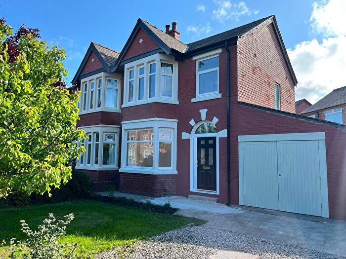 3 Bedroom Semi-Detached House To Rent In Bispham Road, Blackpool, Lancashire, FY3