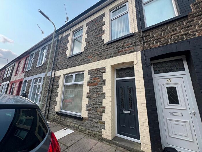 3 Bedroom Terraced House For Sale In Pembroke Street Tonyrefail - Tonyrefail, CF39
