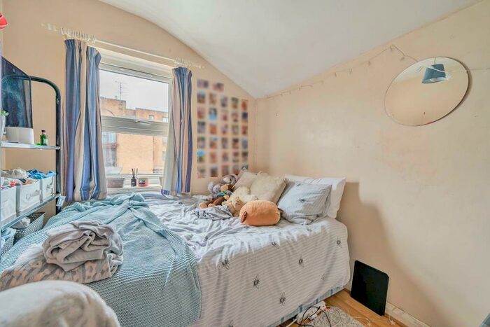 5 Bedroom Terraced House To Rent In James Street, Student Bedroom, OX4