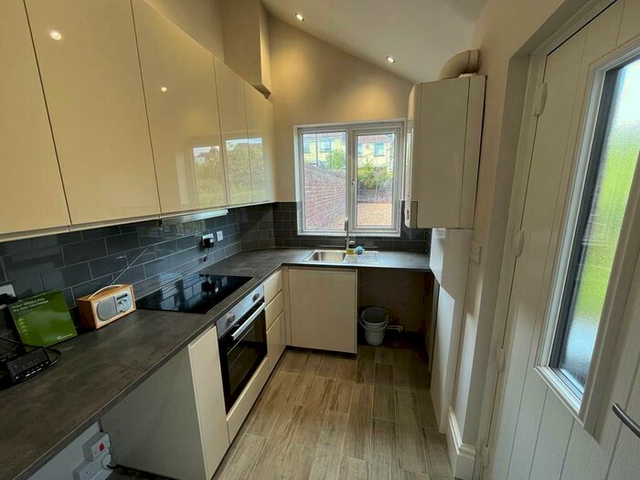 3 Bedroom House To Rent In Marion Road, Hillsborough, S6