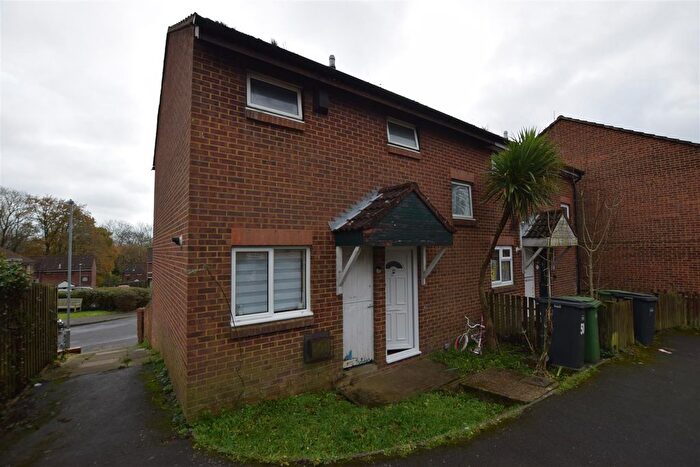 2 Bedroom End Of Terrace House To Rent In Seven Acre Close, St. Leonards-On-Sea, TN37