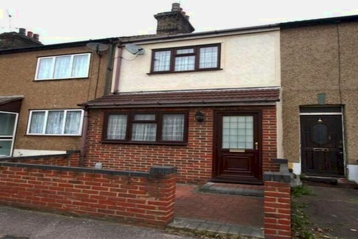 2 Bedroom Terraced House To Rent In William Street, Grays, Essex, RM17