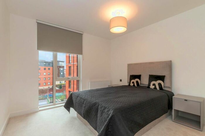 1 Bedroom Flat To Rent In The Barker, Shadwell Street, B4