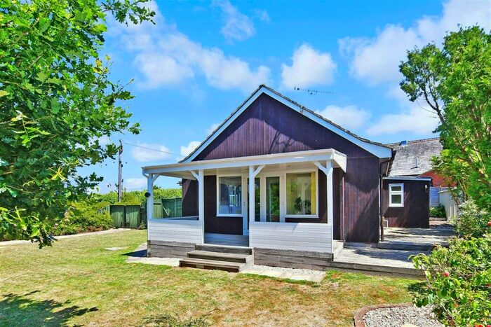 3 Bedroom Detached Bungalow For Sale In Main Road, Shalfleet, Newport, Isle Of Wight, PO30