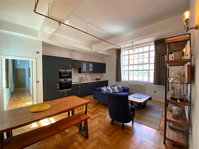2 Bedroom Apartment To Rent In Great Charles Queensway, Birmingham, B3