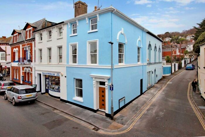 4 Bedroom House To Rent In Park Road, Dawlish, Devon, EX7