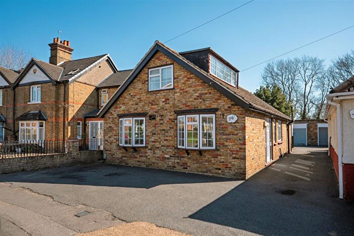 4 Bedroom Detached Bungalow To Rent In Moorfield Road, Cowley, Uxbridge, UB8