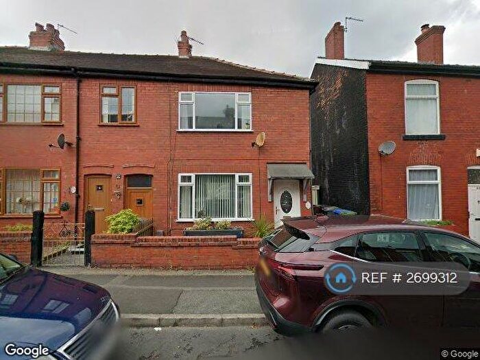 3 Bedroom Terraced House To Rent In Tom Shepley Street, Hyde, SK14