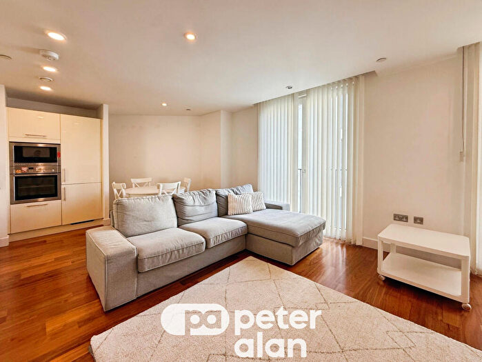 2 Bedroom Flat To Rent In The Hayes, CF10