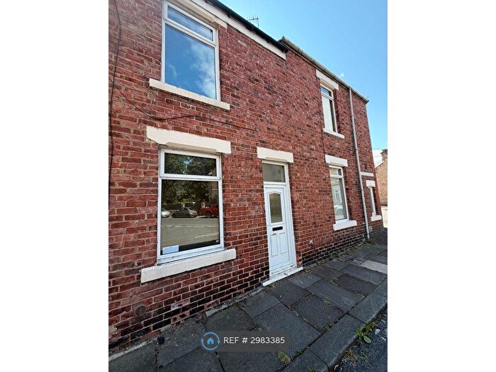 2 Bedroom Terraced House To Rent In Surtees St, Bishop Auckland, DL14