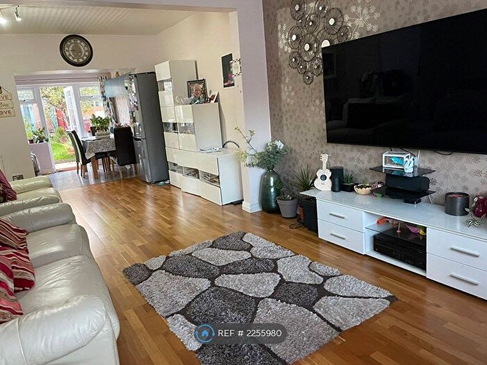 4 Bedroom Terraced House To Rent In Torcross Road, Ruislip, HA4