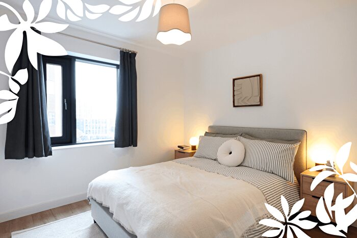 2 Bedroom Flat To Rent In The Lansdowne, Hagley Road, Birmingham, B16