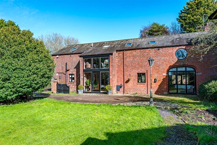 5 Bedroom Barn Conversion For Sale In Fleetwood Road, Esprick, Preston, Lancashire, PR4