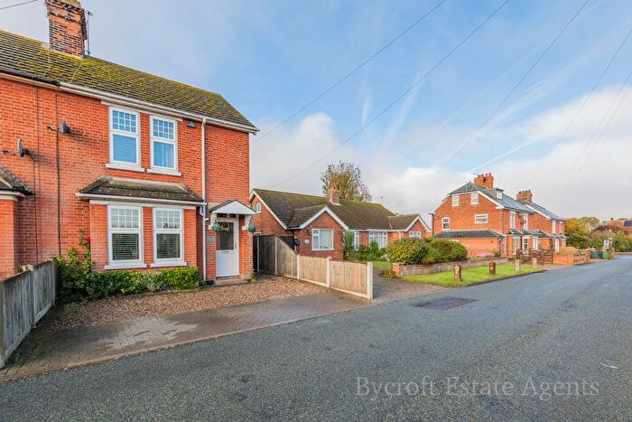 3 Bedroom Semi-detached House For Sale In Bulmer Lane, Winterton-On-Sea, NR29