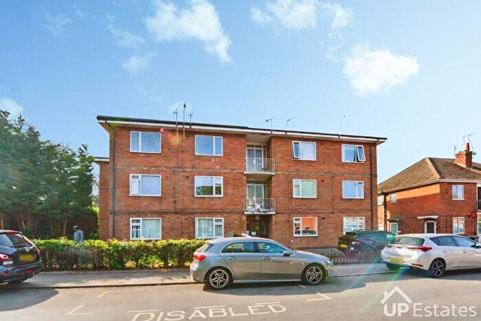 2 Bedroom Apartment To Rent In Sunbury Road, Coventry, CV3