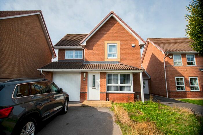 3 Bedroom Detached House To Rent In Calvert Lane, Hull, HU4