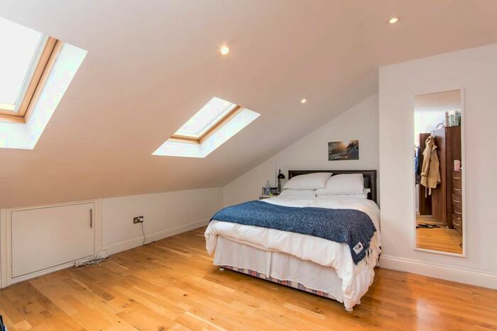 3 Bedroom Flat To Rent In Ashmore Road, Maida Hill, London, W9