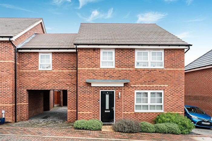 4 Bedroom Link Detached House For Sale In Quimby Rise, Eaton Leys, Milton Keynes, MK17