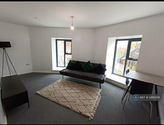 1 Bedroom Flat To Rent In Vestry Court, Eccles, Manchester, M30