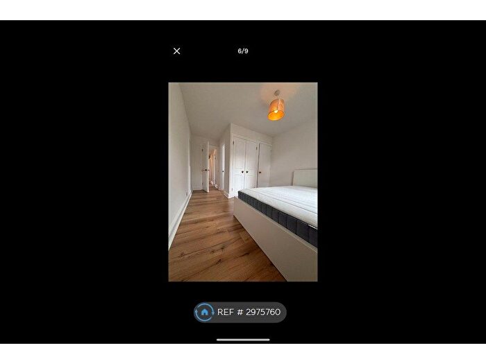 2 Bedroom Flat To Rent In Heathfield Road, London, W3
