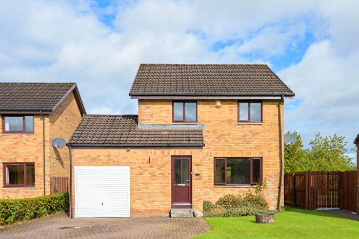 4 Bedroom Detached House To Rent In Bankton Park West, Livingston, West Lothian, EH54