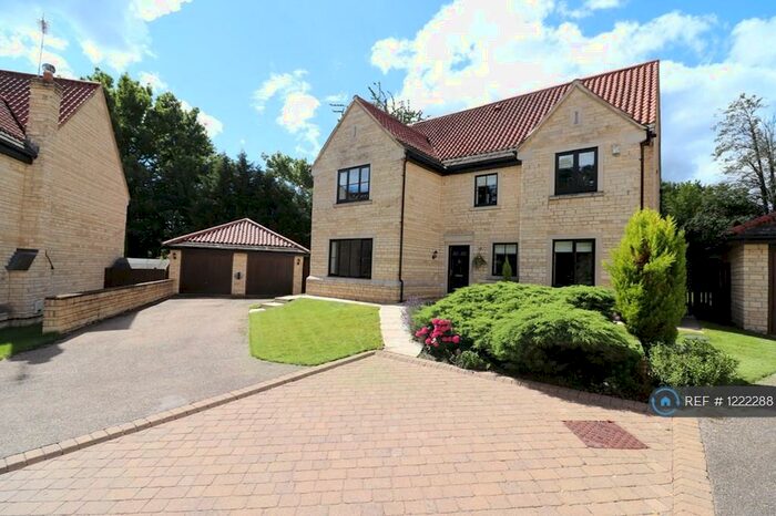 6 Bedroom Detached House To Rent In Dalton Walk, Burghwallis, Doncaster, DN6
